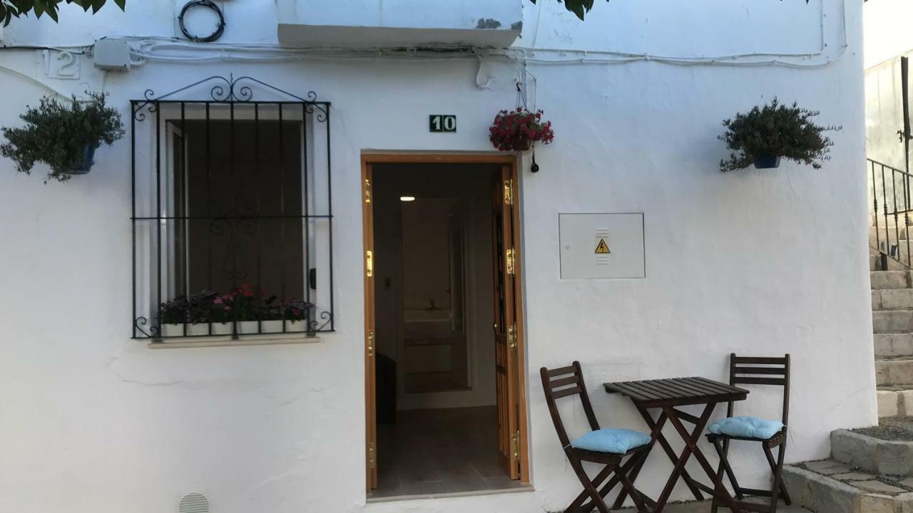 エステポナ Casa Sirenaヴィラ エクステリア 写真
